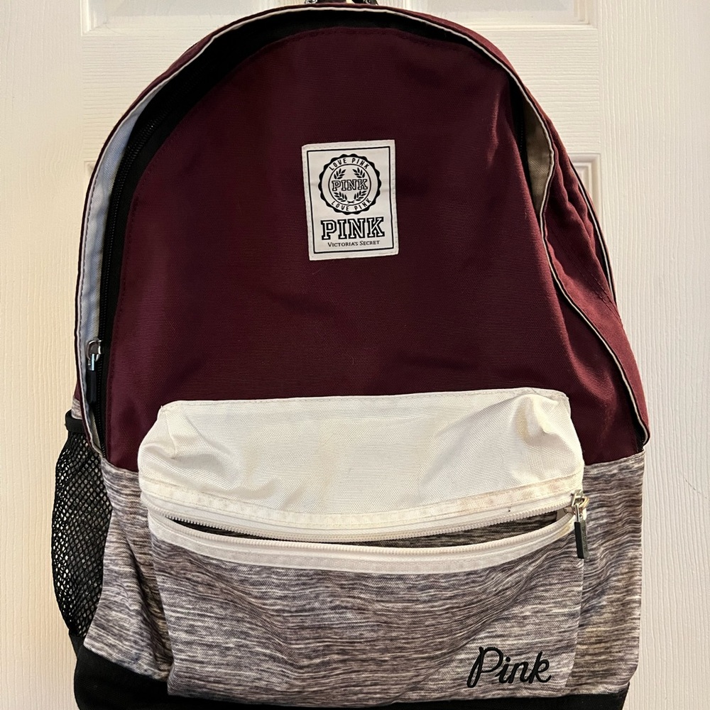 Womens VS pink backpack.